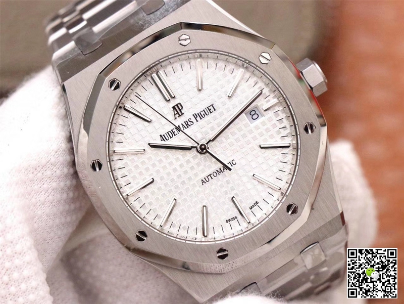 Replica Audemars P1g*et Royal Oak 15400ST.OO.1220ST.02 1:1 Best Edition ZF Factory White Dial Swiss ETA3120