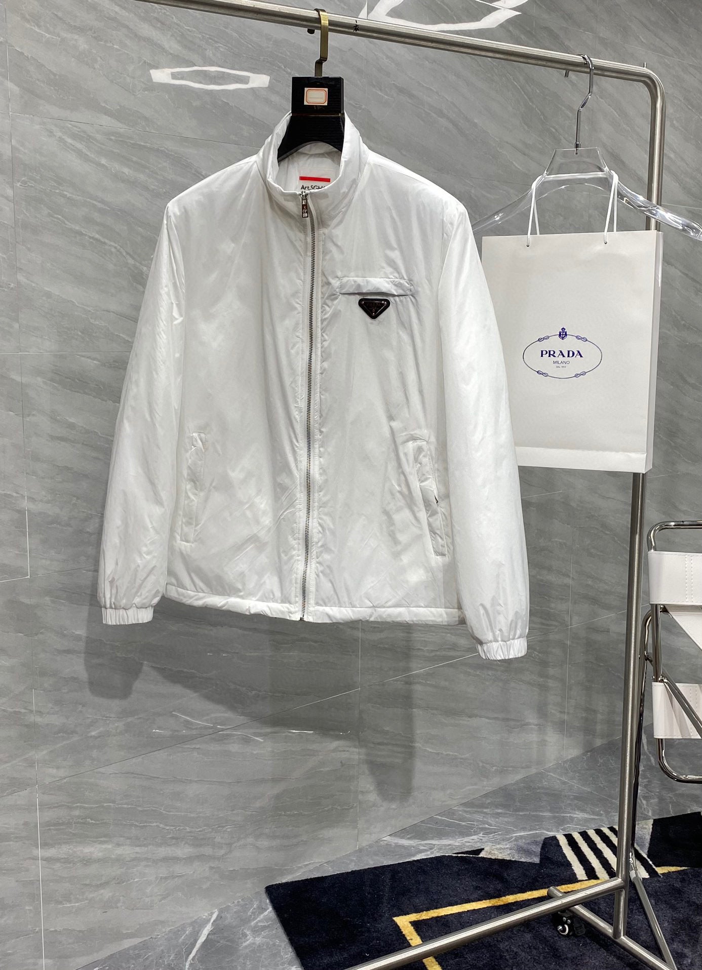 Pra*a Jacket