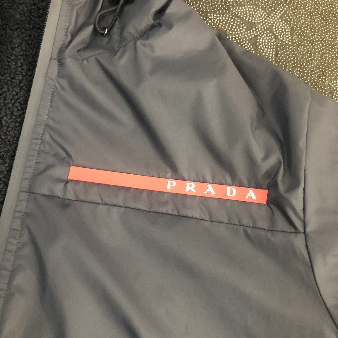 Pra*a Jacket