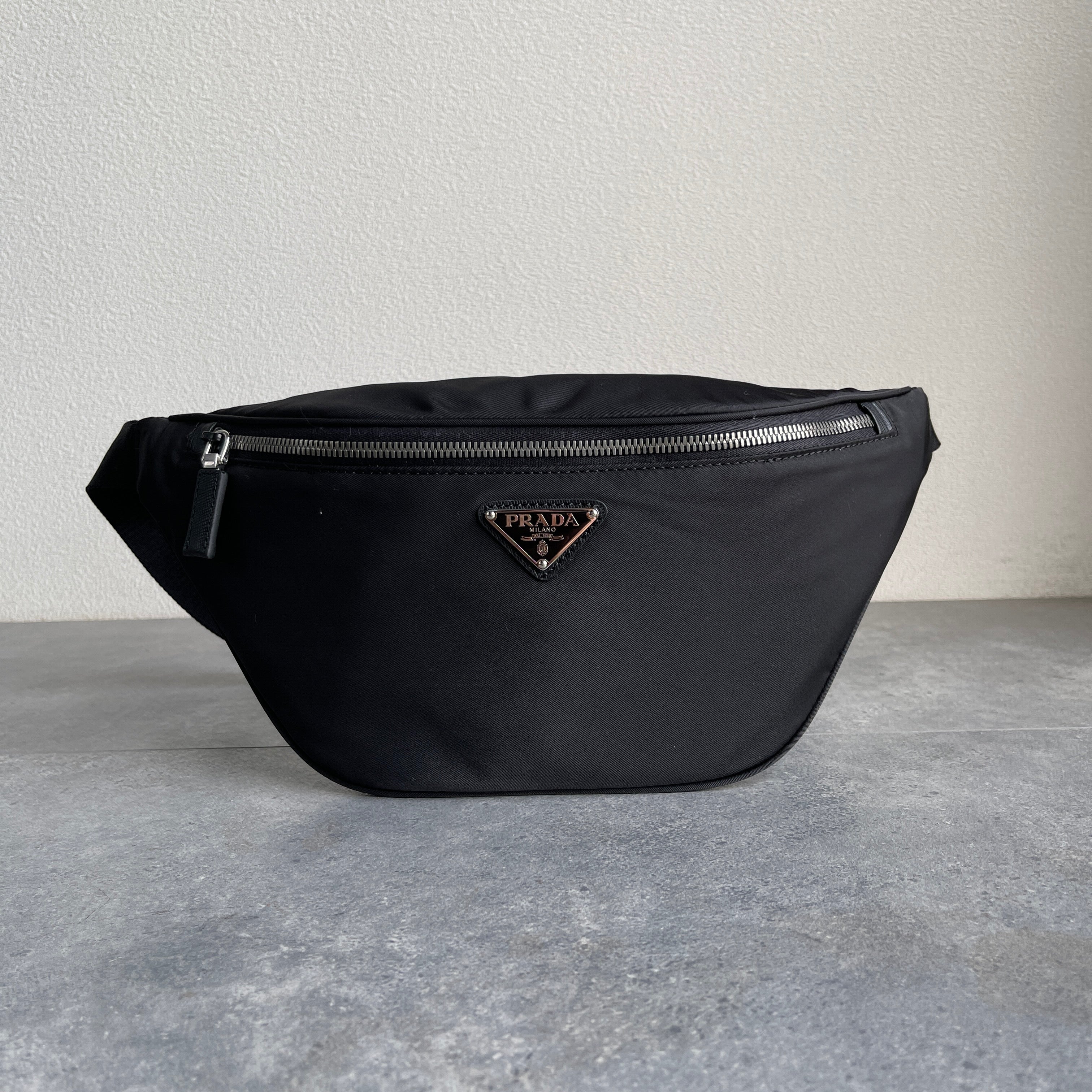 Pra*a Bag Dupe