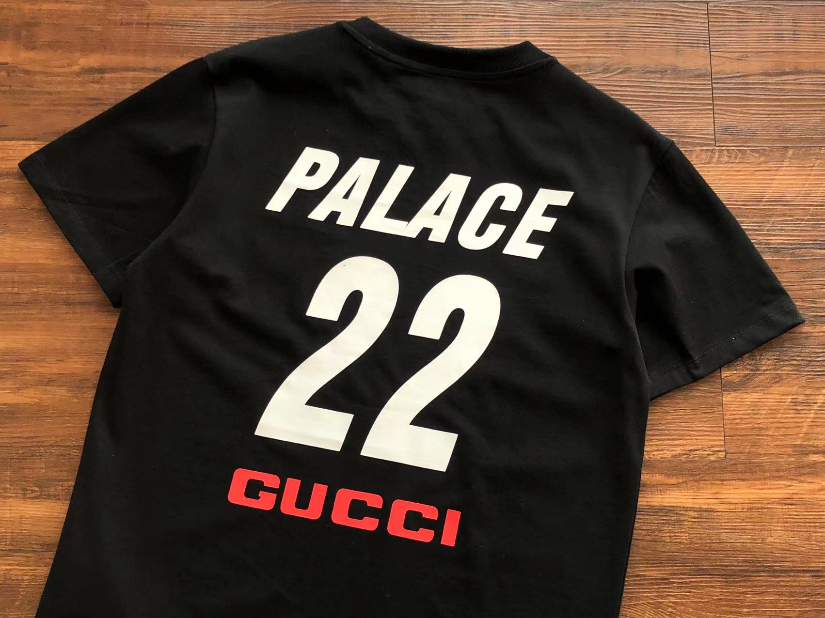 Gvc*1 x Palace T-shirt