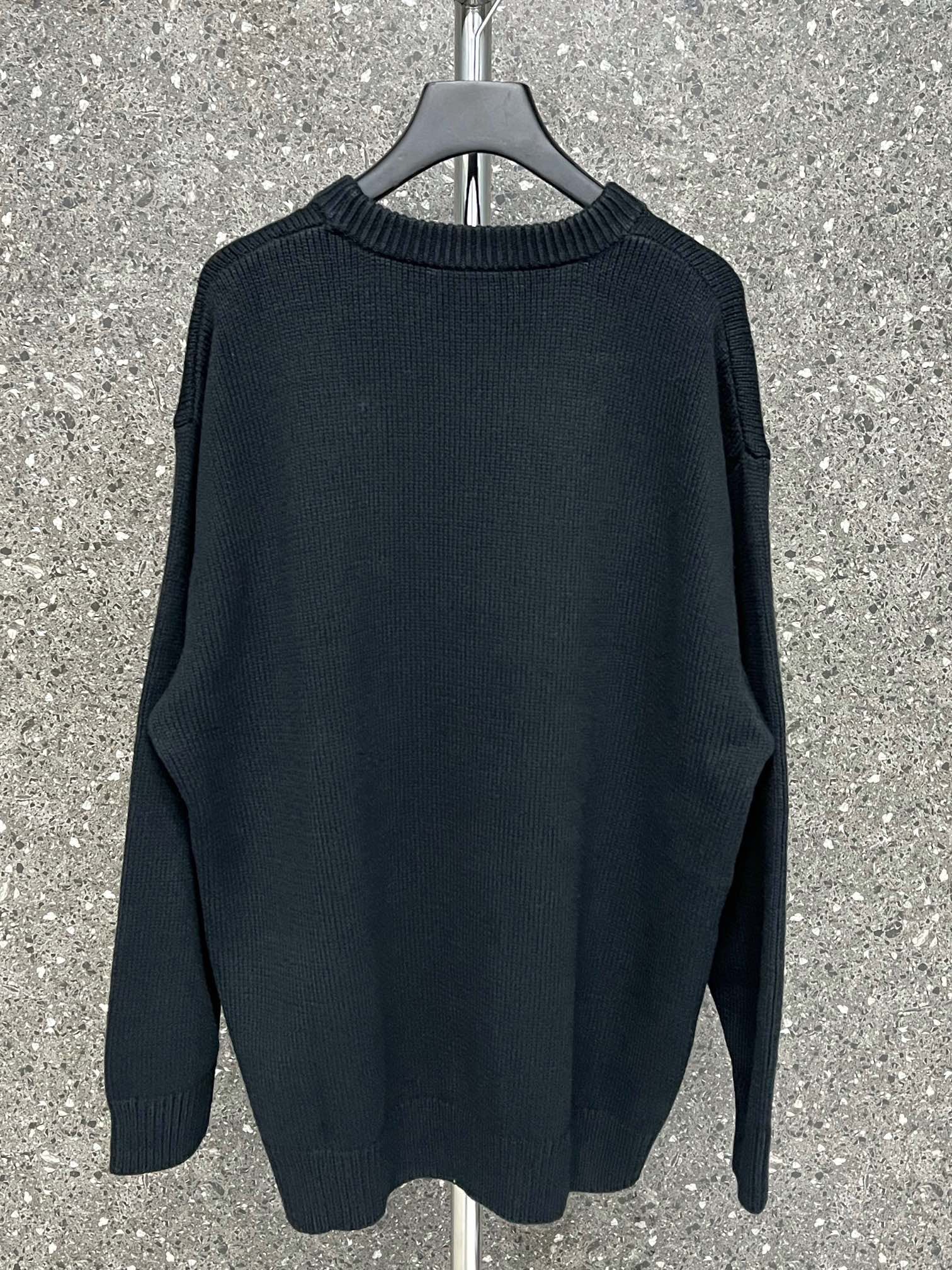Ba1en*iaga Sweater