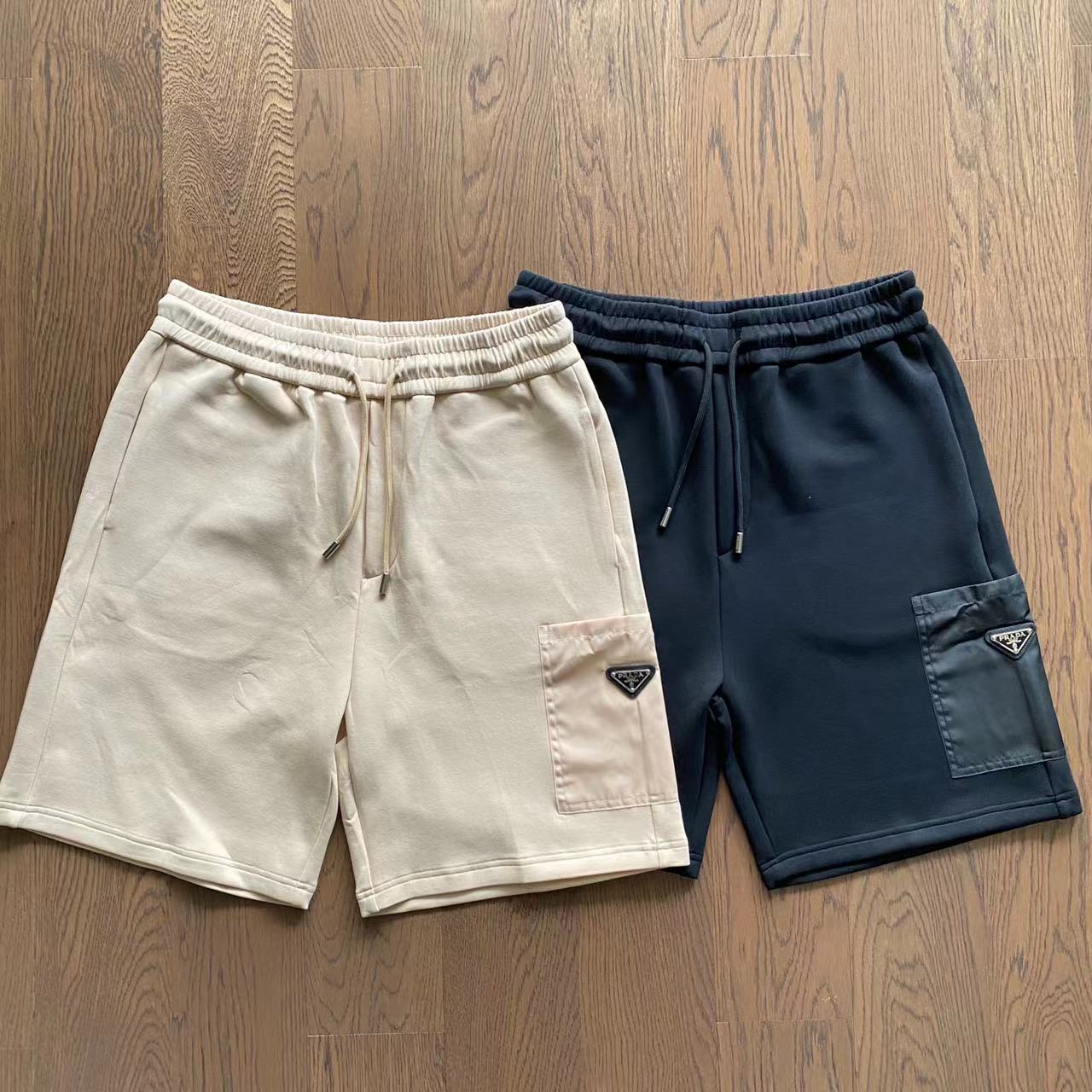 Pra*a Shorts