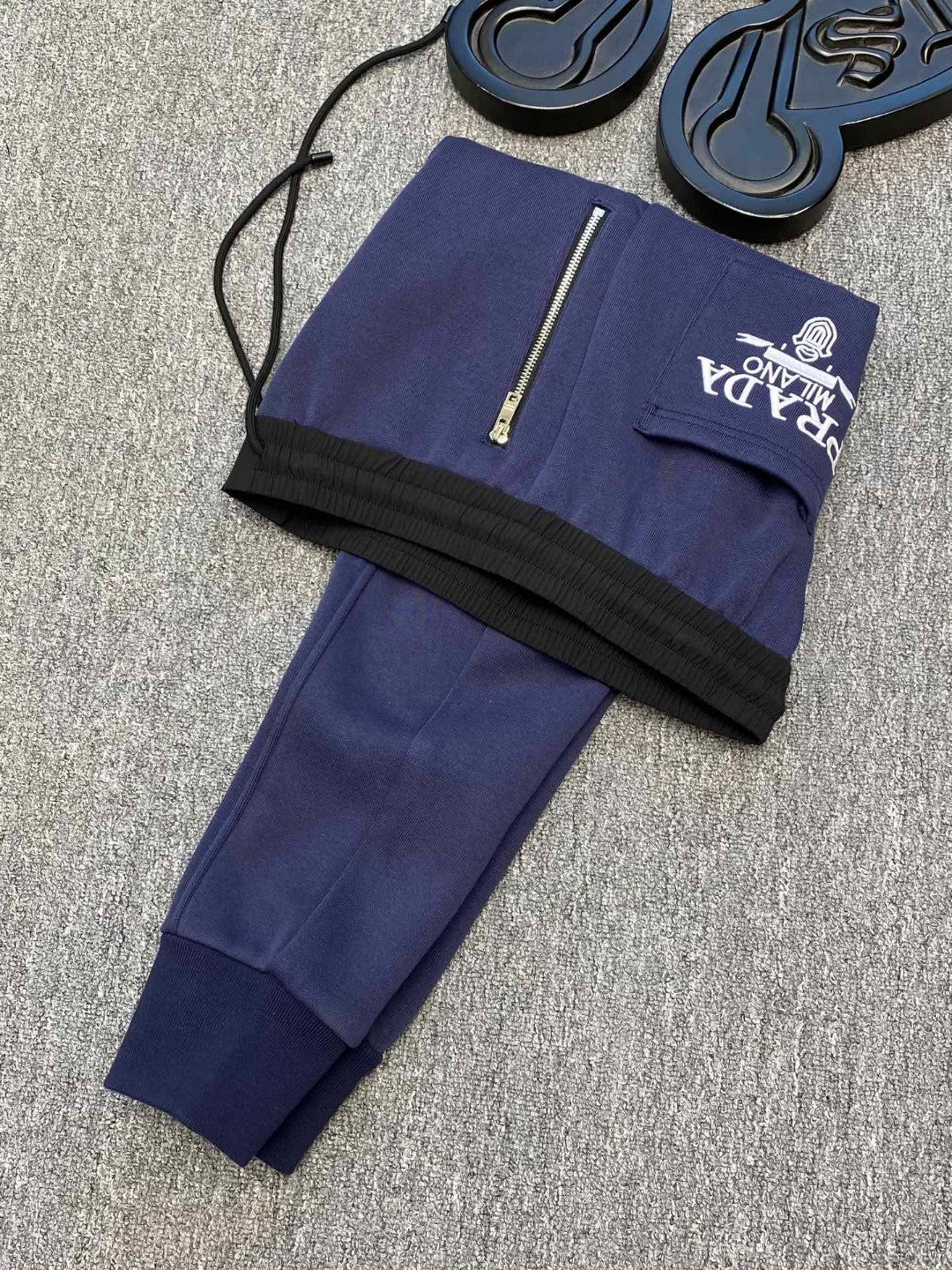Pra*a Sweatpants