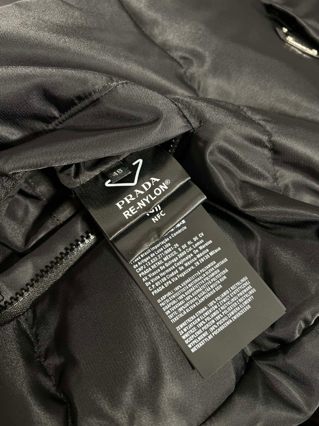 Pra*a Jacket