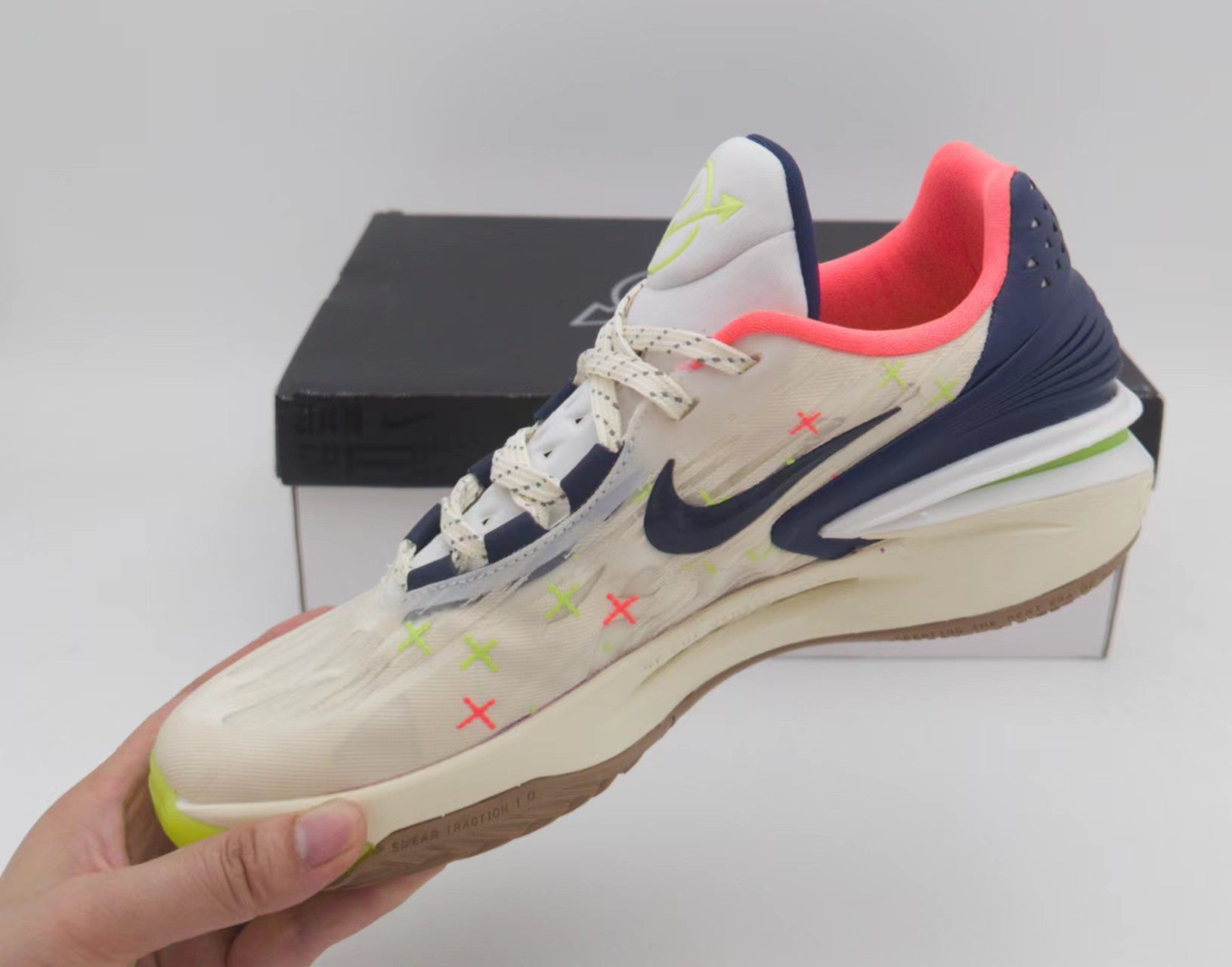 NIKE ZOOM GT CUT 2 x CROSSHAIRS