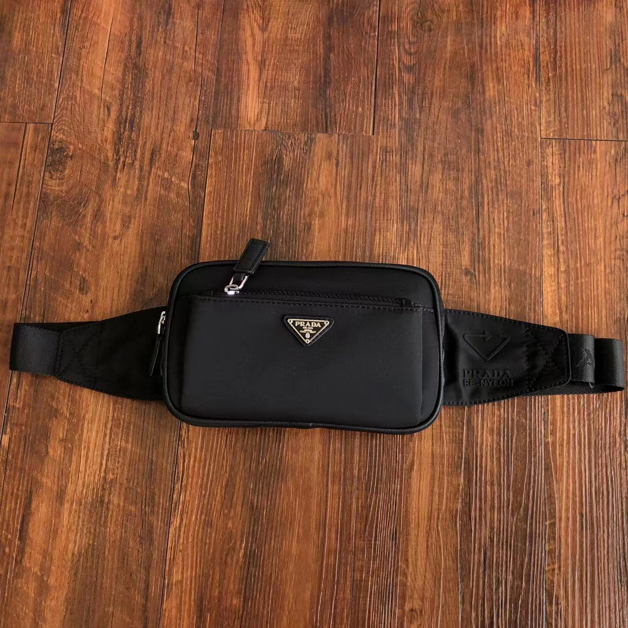 Pra*a Bag Dupe