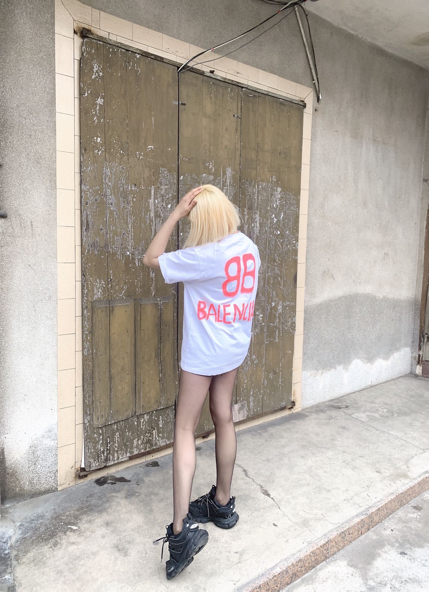 Ba1en*iaga T-shirt