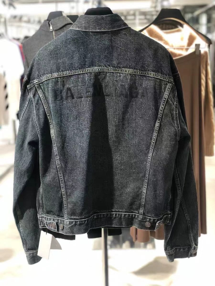 Ba1en*iaga Jacket