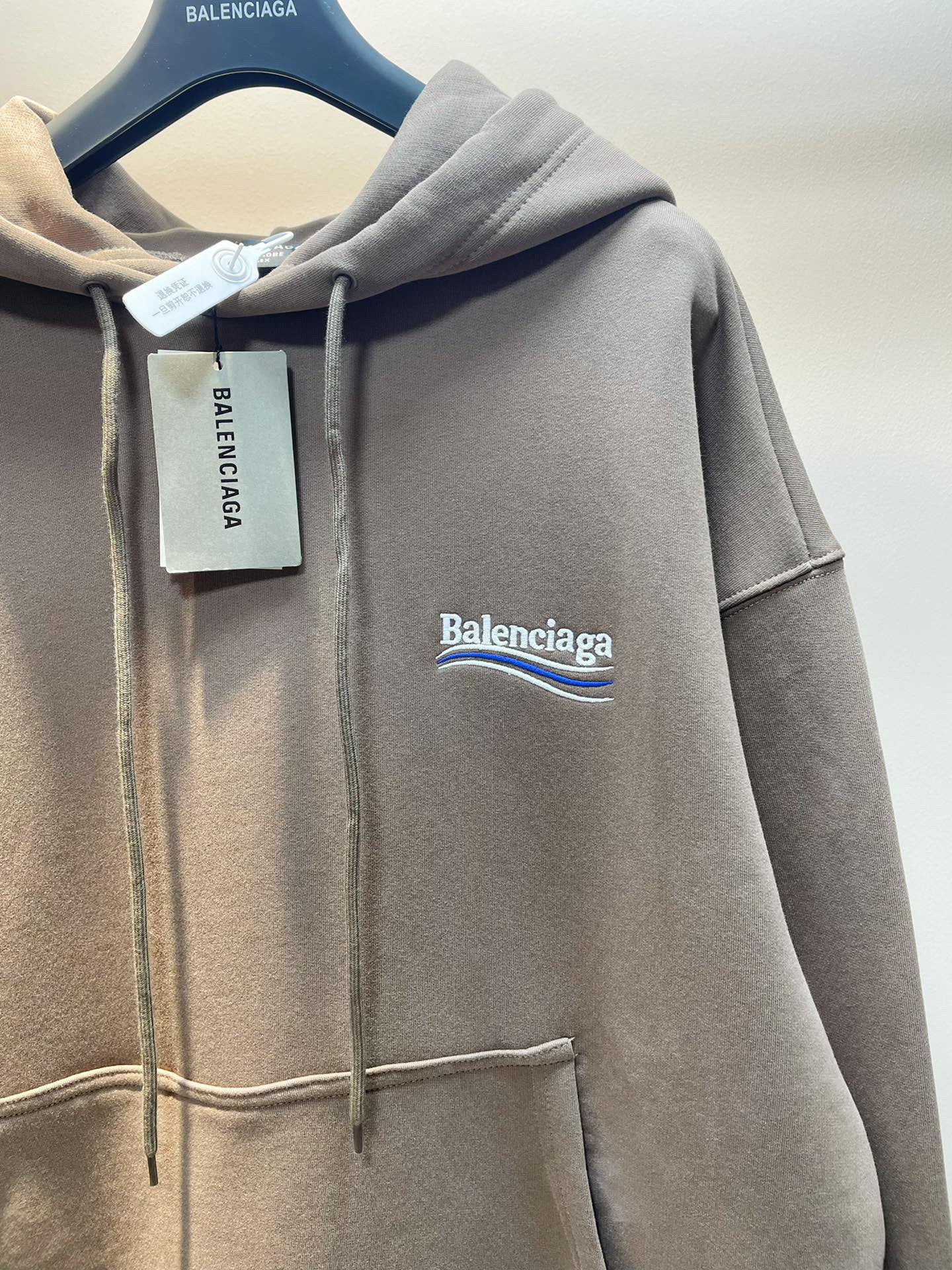 Ba1en*iaga Hoodie