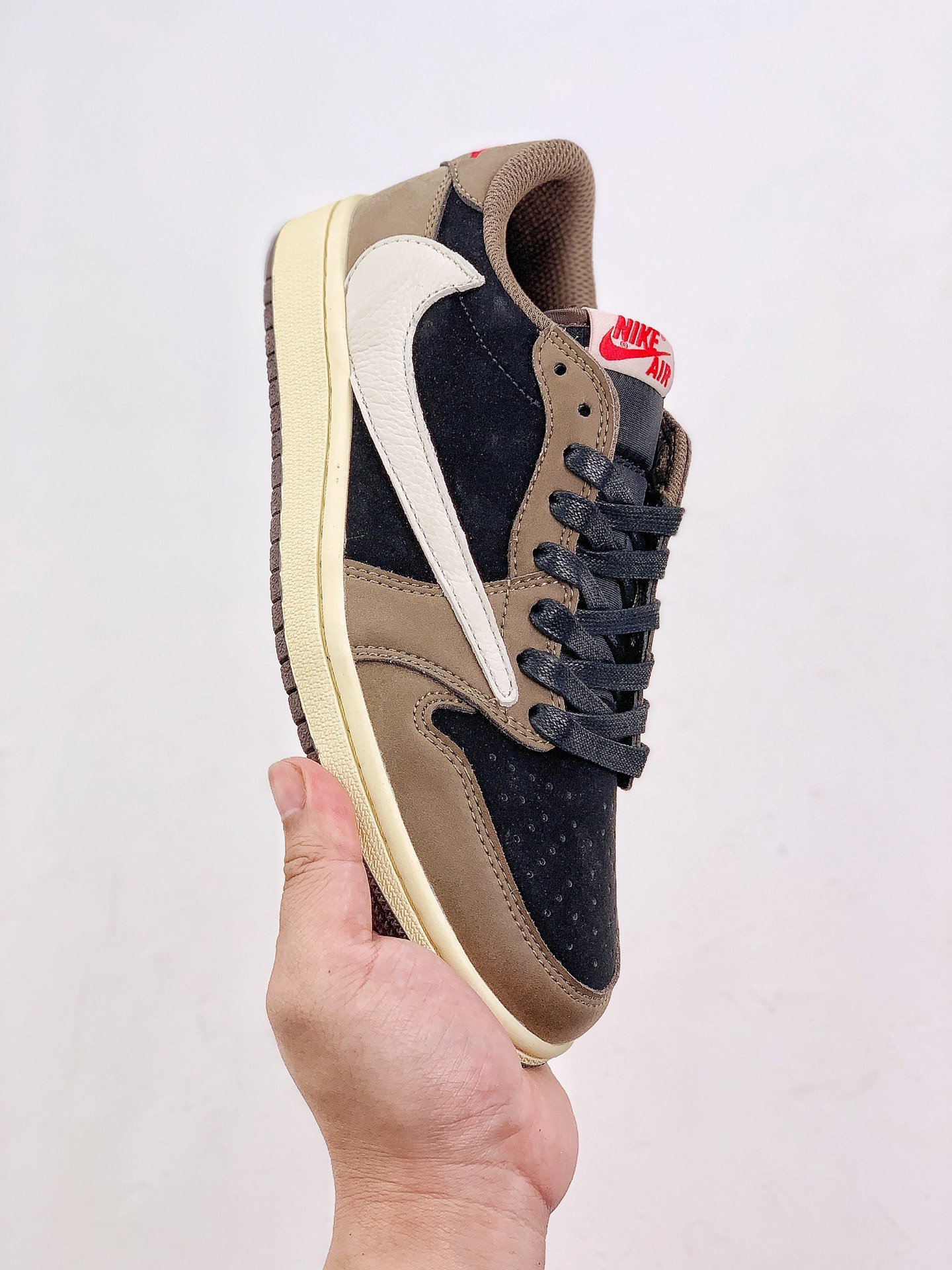 Travis Scott X Air Jordan 1 Low Mocha Extended Size