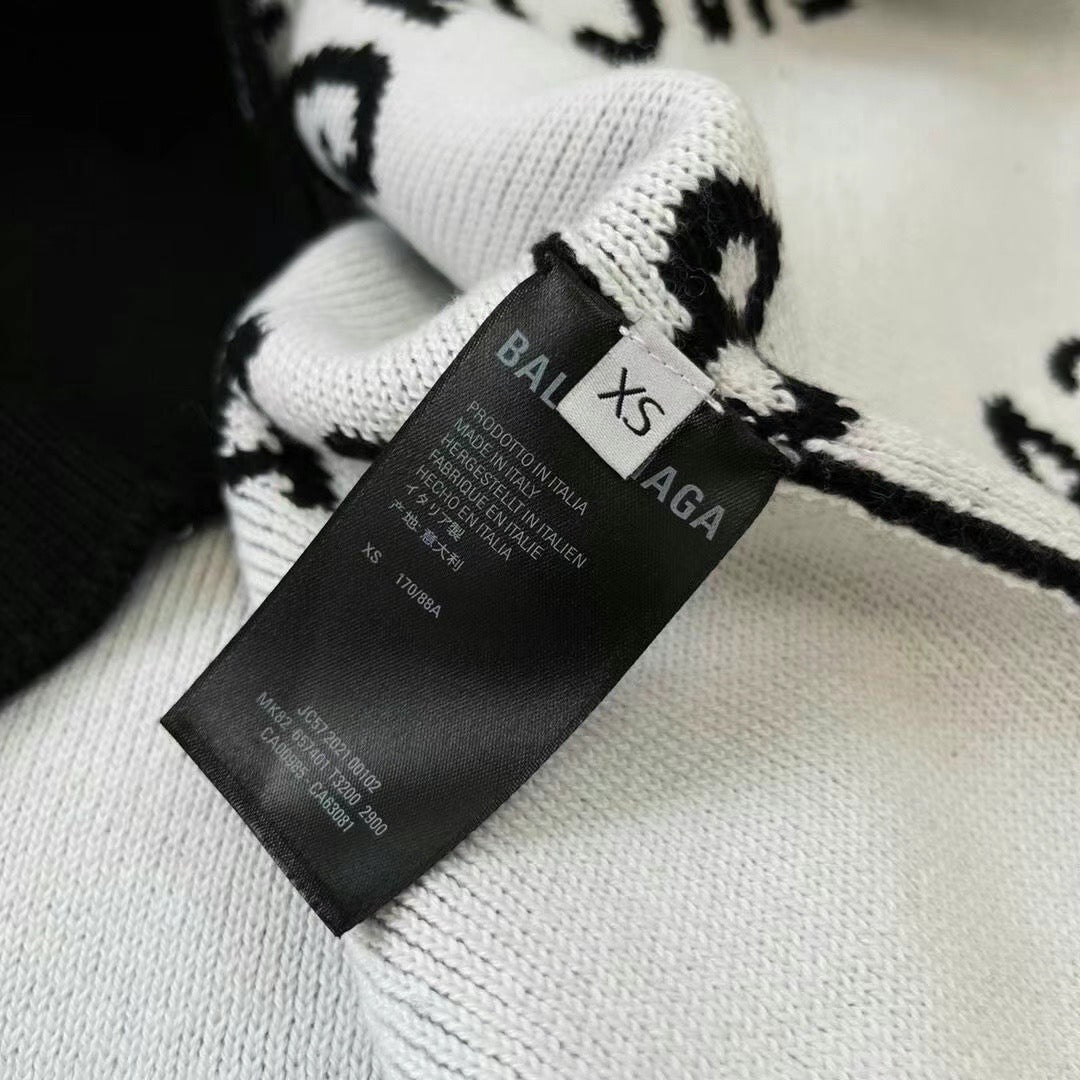 Ba1en*iaga Sweater