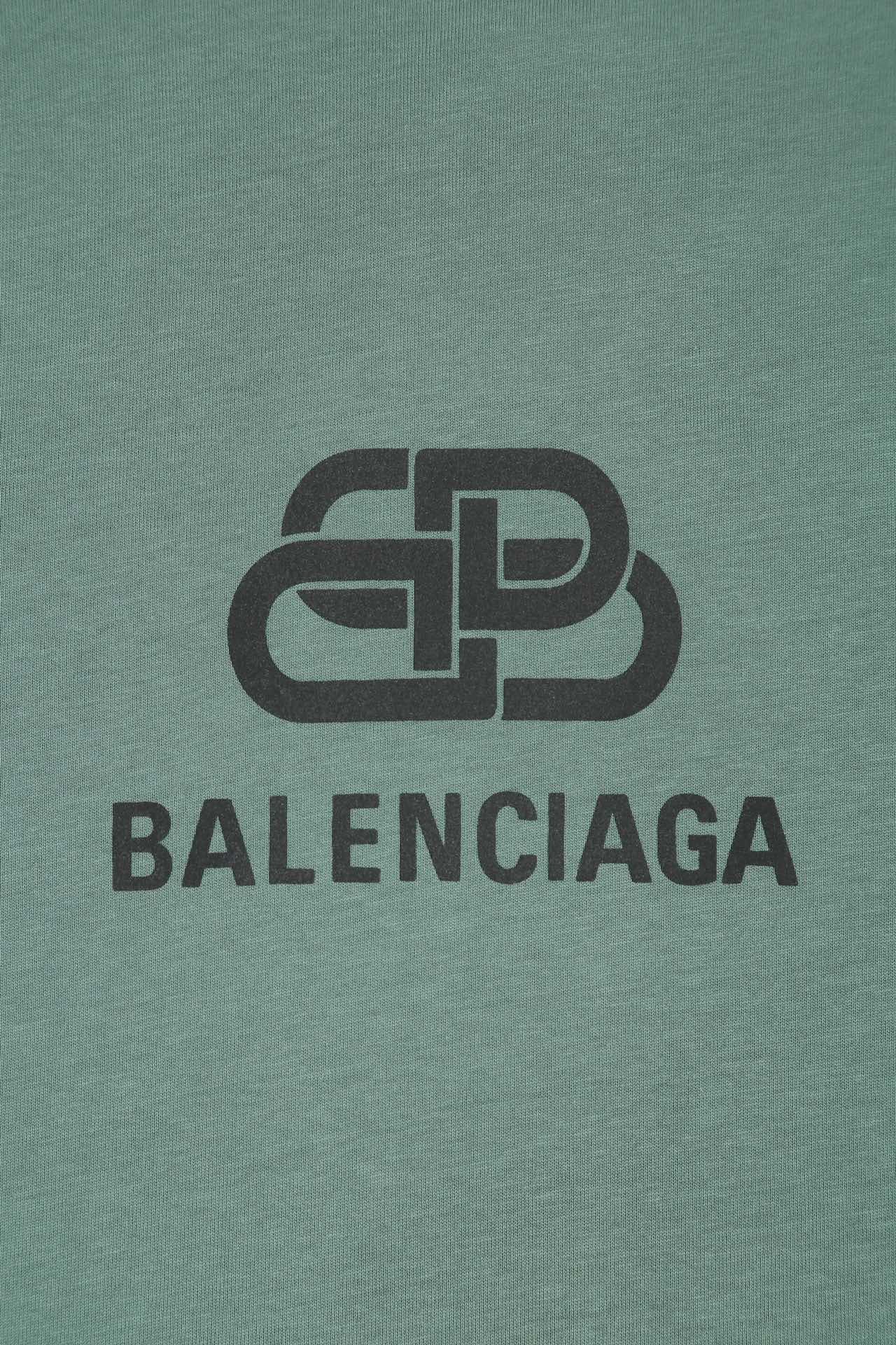 Ba1en*iaga T-shirt