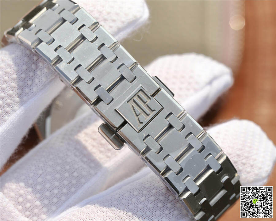 Replica Audemars P1g*et Royal Oak 67650 1:1 Best Edition JF Factory D1am0nd Bezel