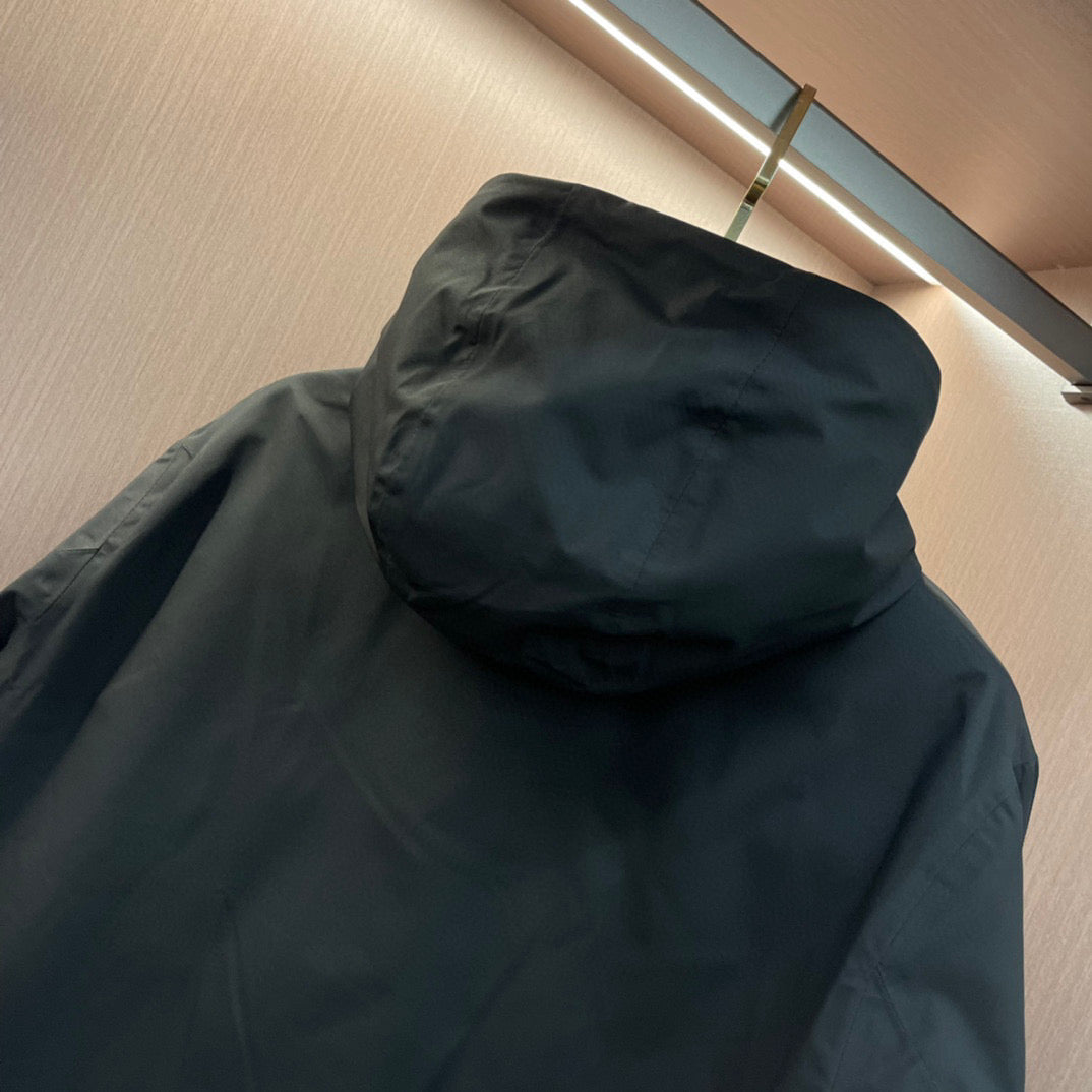 Pra*a Jacket