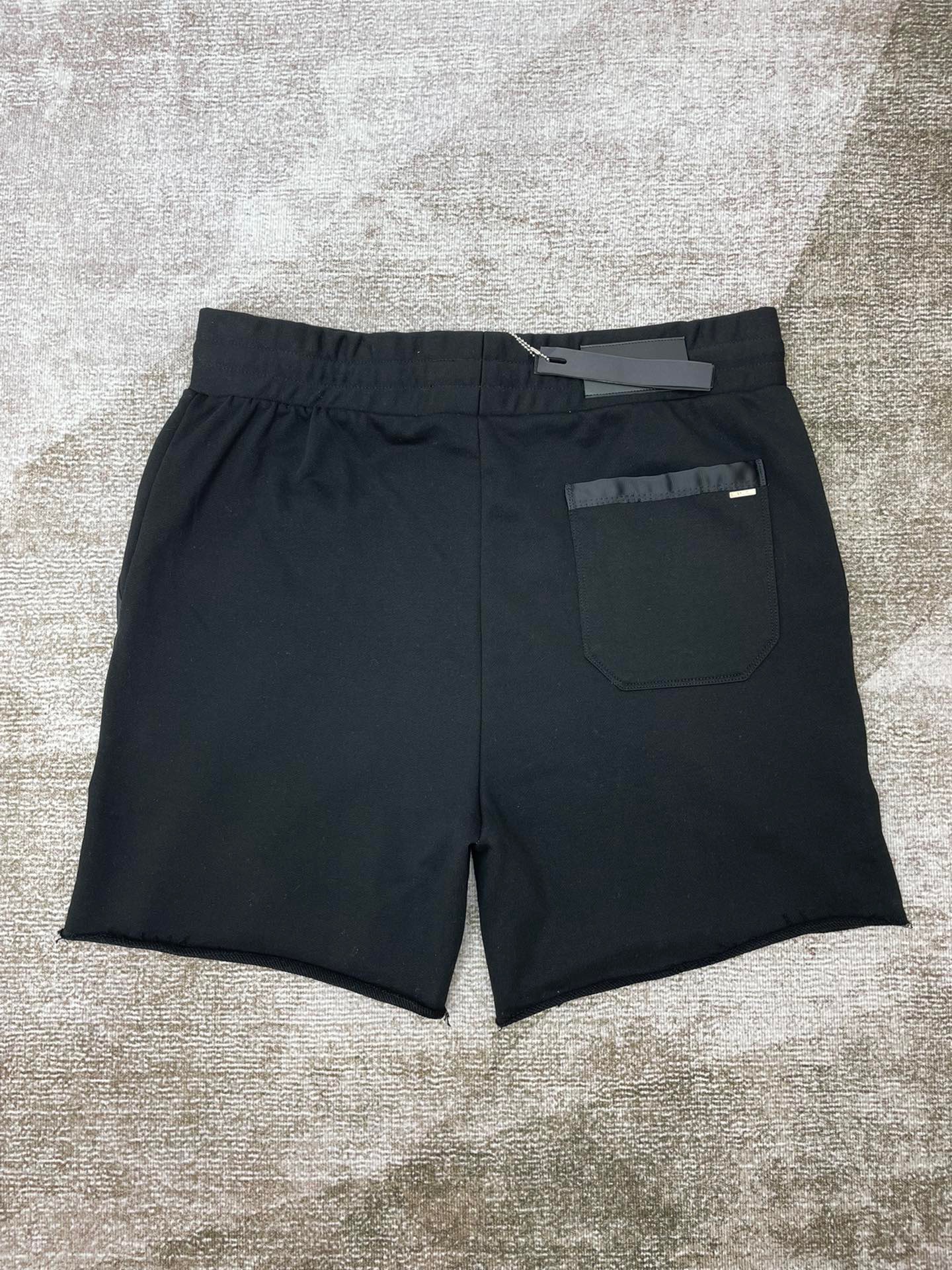 1:1 quality version Small letter hem destruction shorts