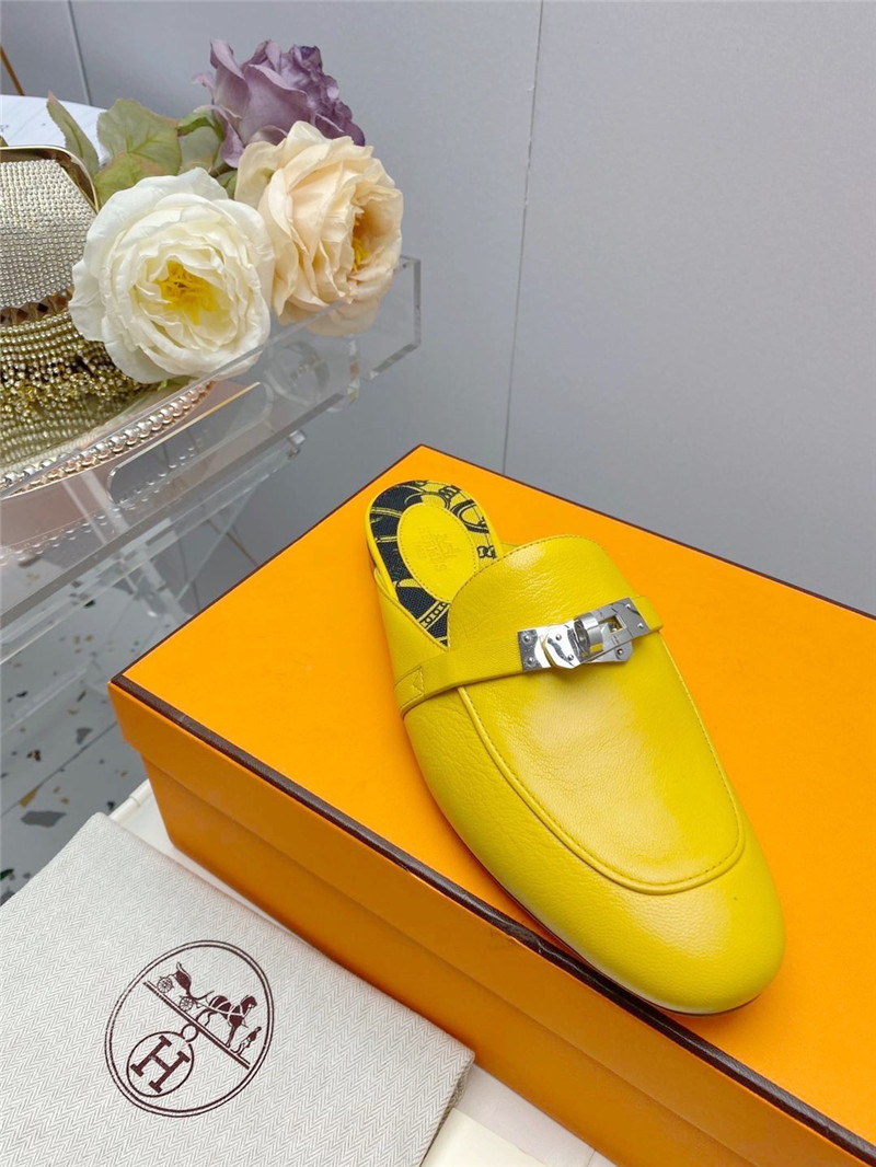 H**me5 kelly gold buckle slippers