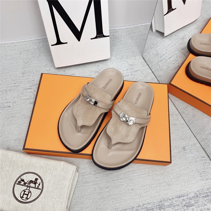 H**me5 couple shoes