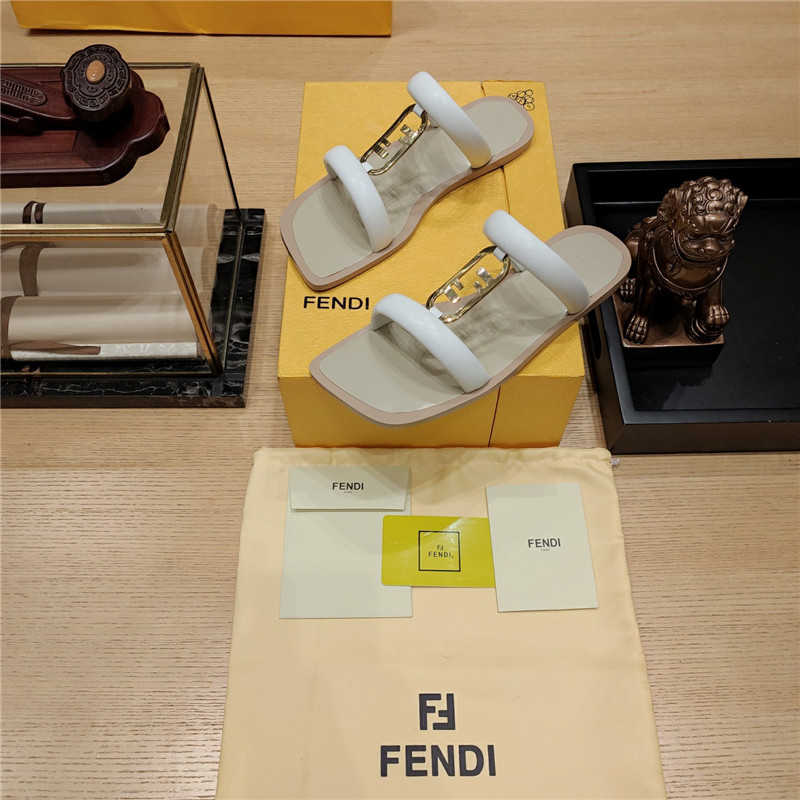 F**di flat beach sandals