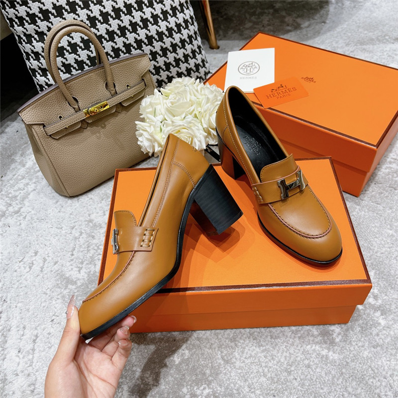 H**me5 dauphine mid heel mules