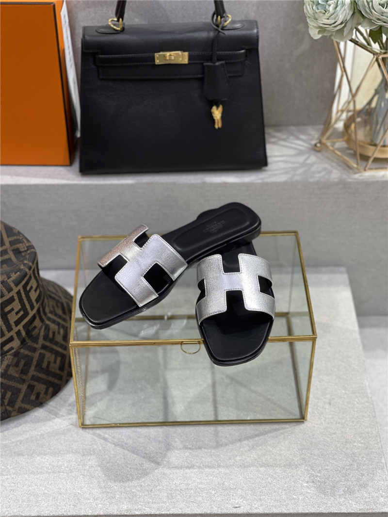 H**me5 early spring new color slippers