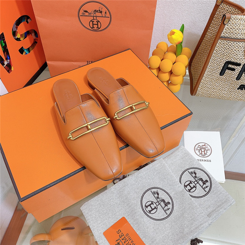 H**me5 flat slippers