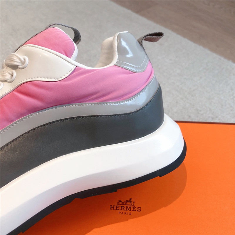 H**me5 new sneakers