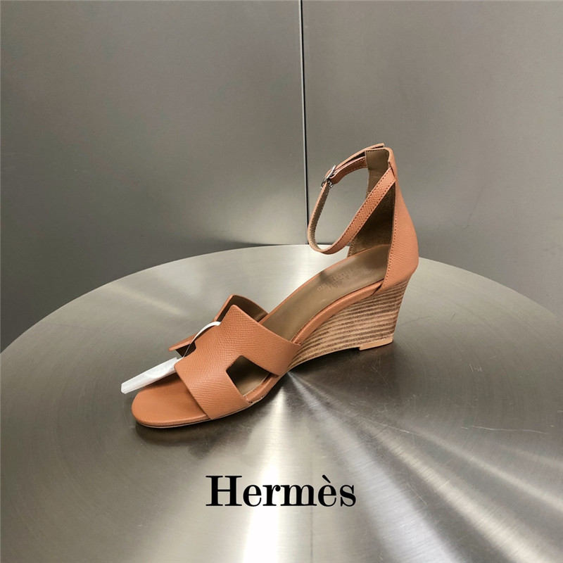 H**me5 legend wedge sandals