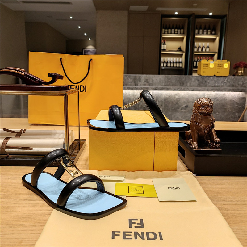 F**di flat beach sandals