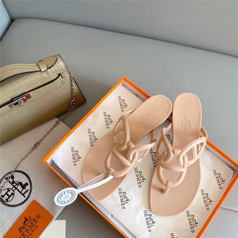 H**me5 new pig nose chain flip flops
