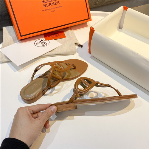 H**me5 finger slippers