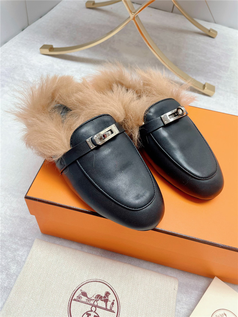 H**me5 classic wool slippers