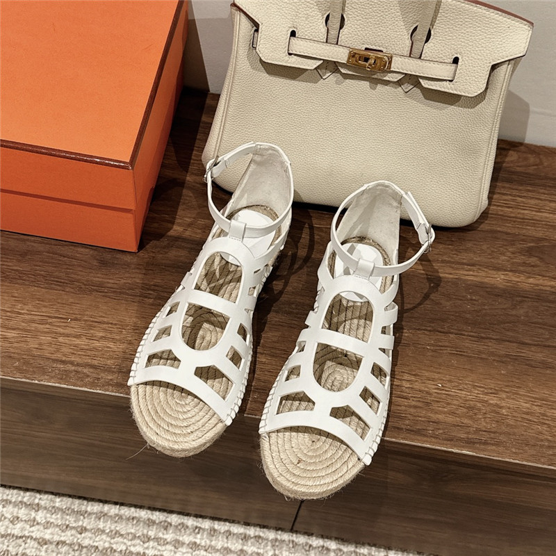 H**me5 cutout pig nose espadrille sandals