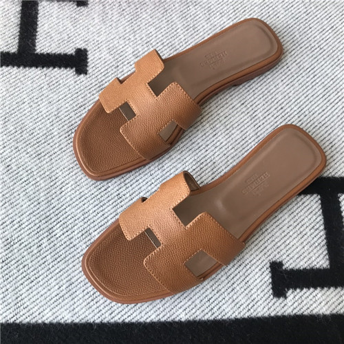 H**me5 flat slippers womens