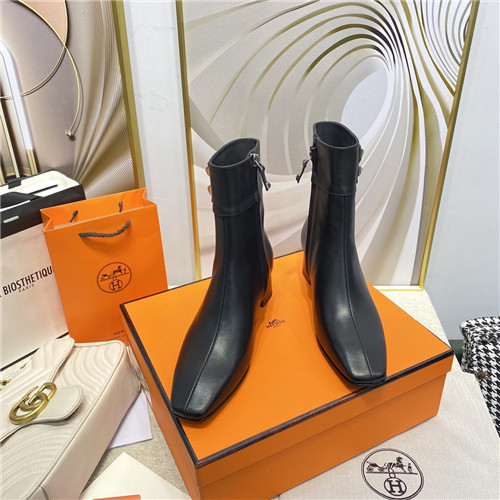H**me5 Birkin Replica stud ankle boots