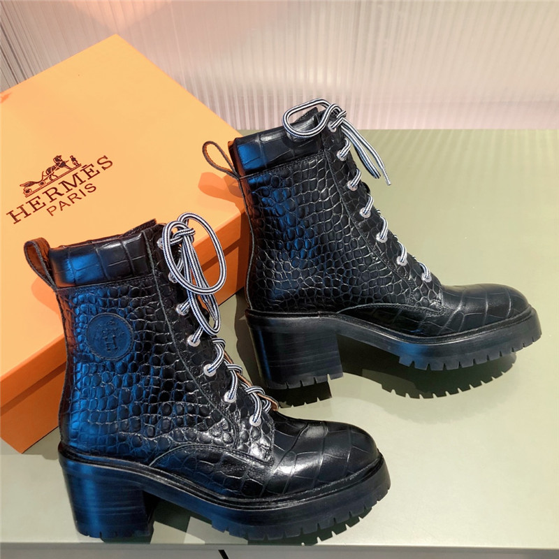H**me5 classic ankle boots