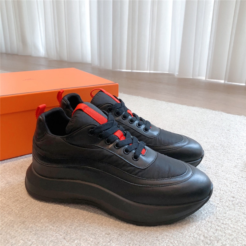 H**me5 new sneakers