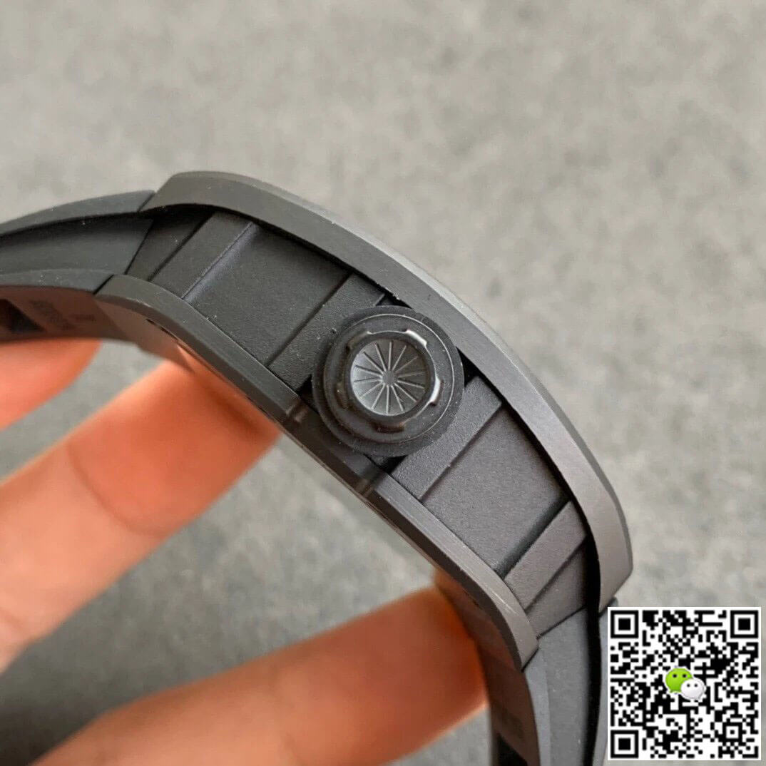 Replica Richard Mille RM055 1:1 Best Edition KV Factory V2 Black Ceramic Rubber Strap