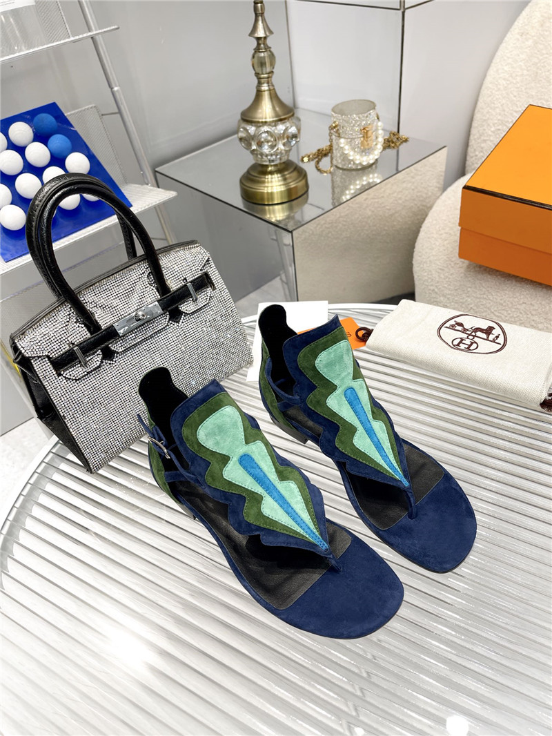 H**me5 color block sandals