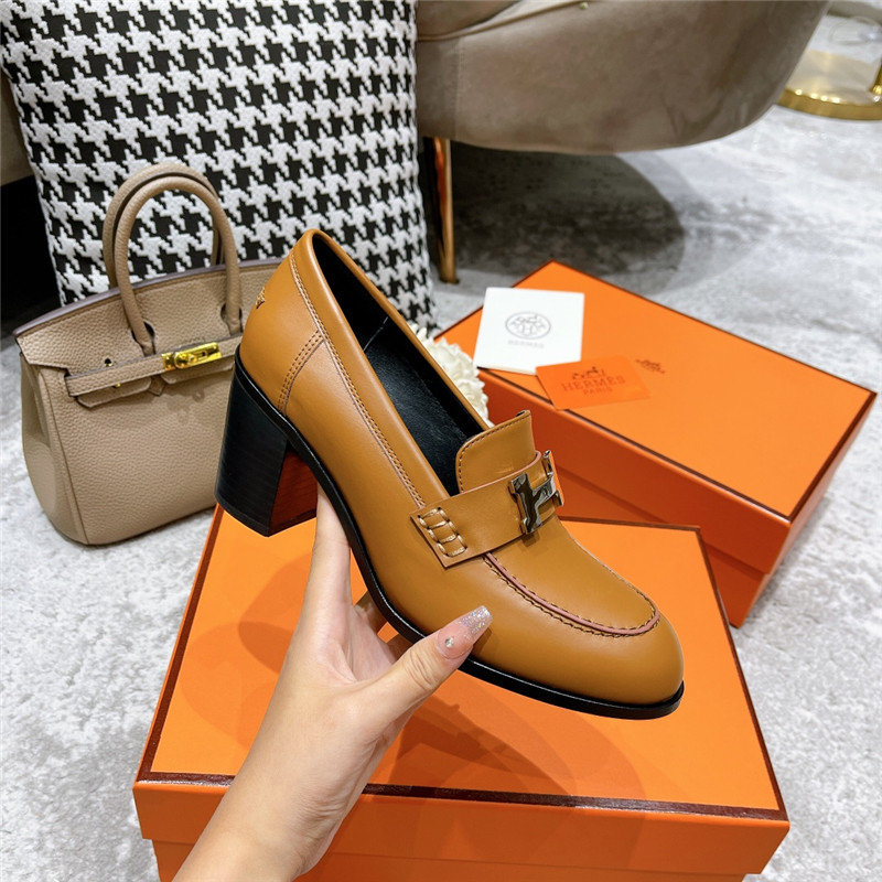 H**me5 dauphine mid heel mules