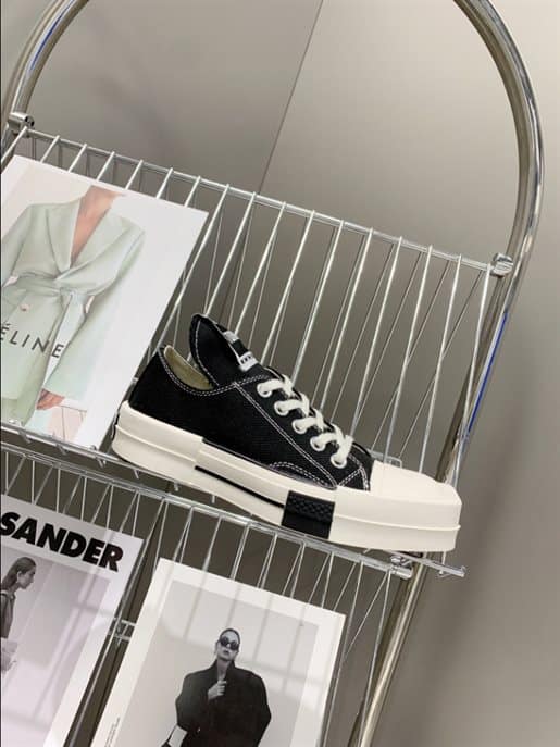 Rick Owens Low-top Sneakers   RS014