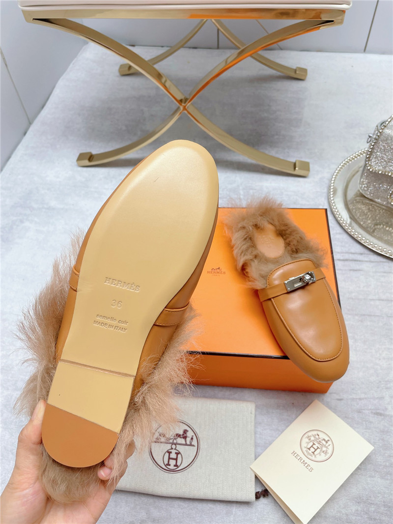 H**me5 classic wool slippers