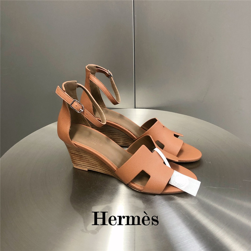 H**me5 legend wedge sandals