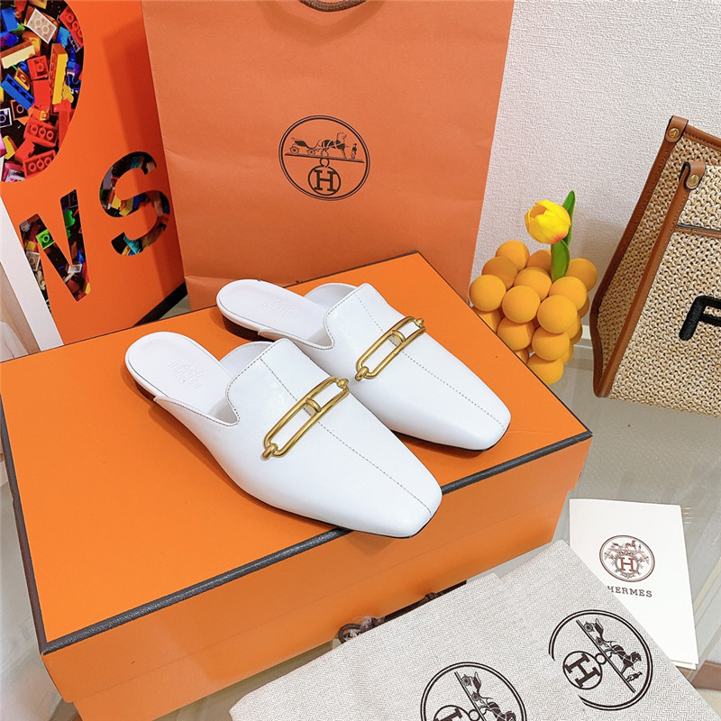 H**me5 flat slippers