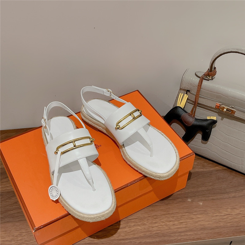 H**me5 knitted flat sandals