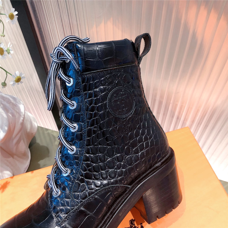 H**me5 classic ankle boots