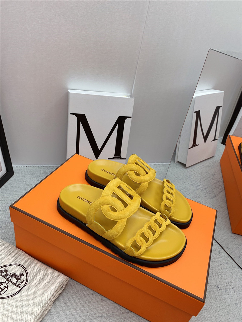 H**me5 couple shoes