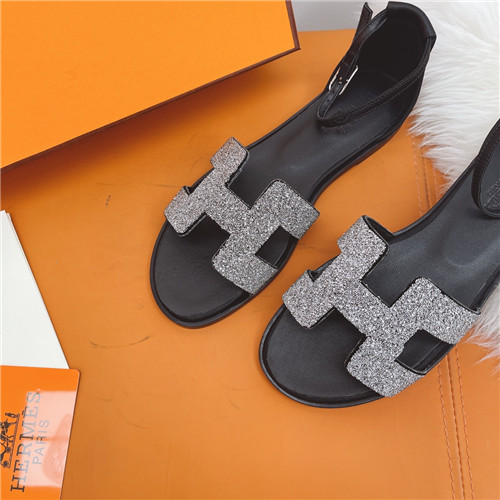 H**me5 flat sandals womens