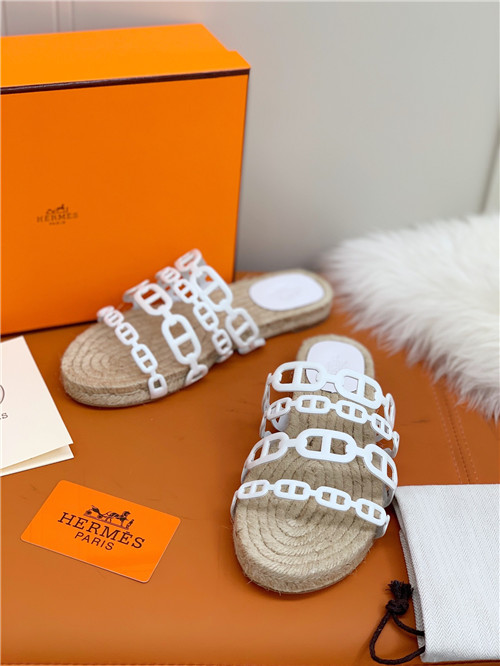 H**me5 flat slippers