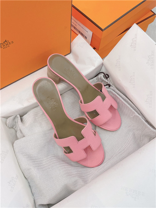 H**me5 oasis sandals